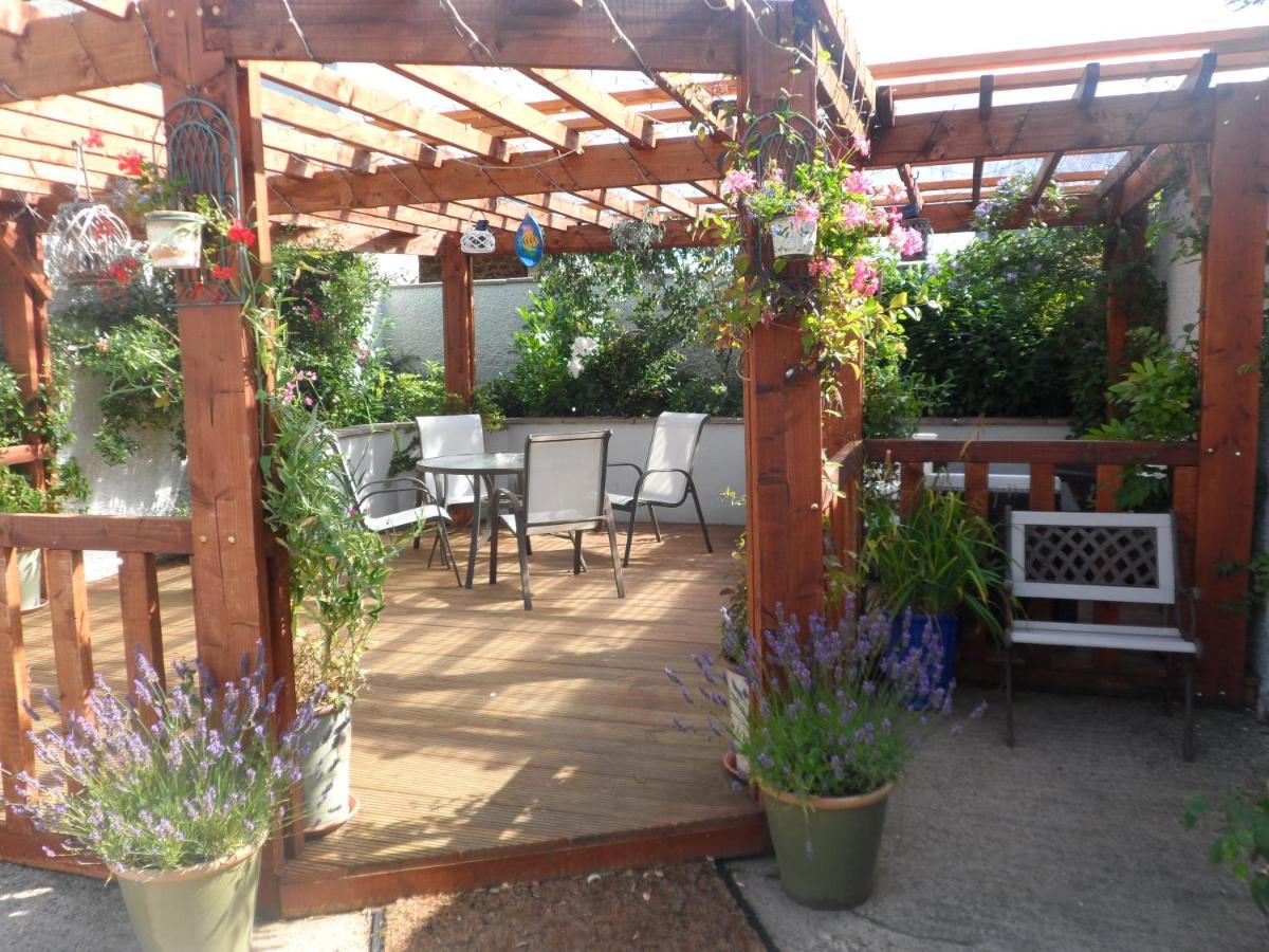 Easton  Midtown Farm Bed & Breakfast מראה חיצוני תמונה